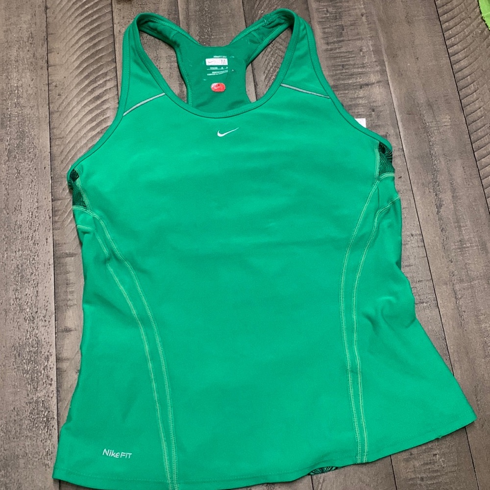 nike fit dry work out tank